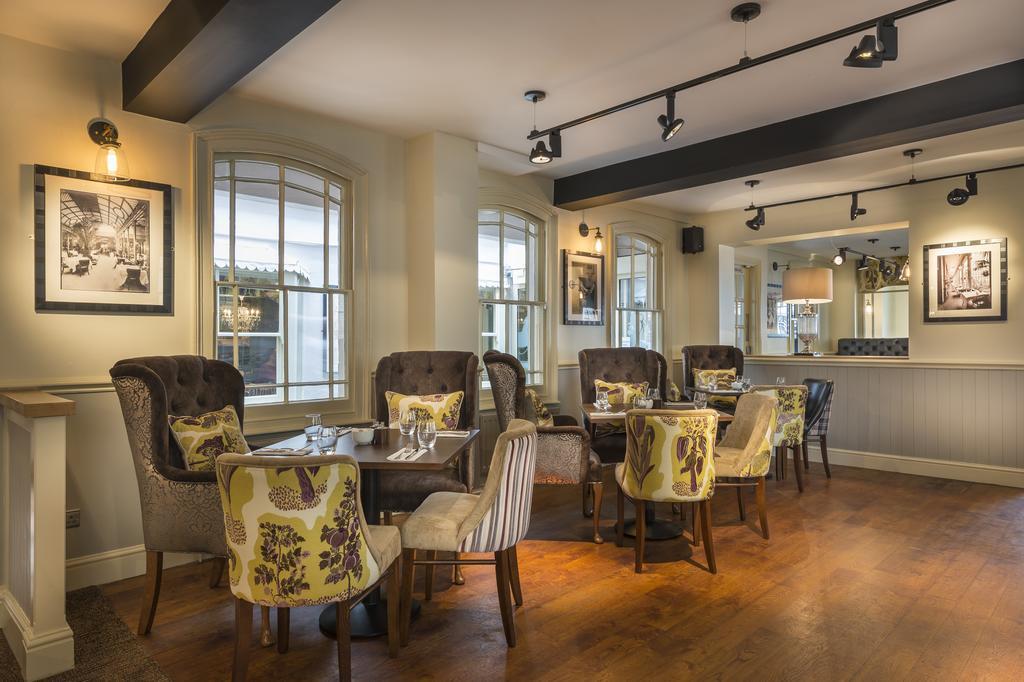 The Golden Lion Hotel, St Ives, Cambridgeshire St Ives  Extérieur photo