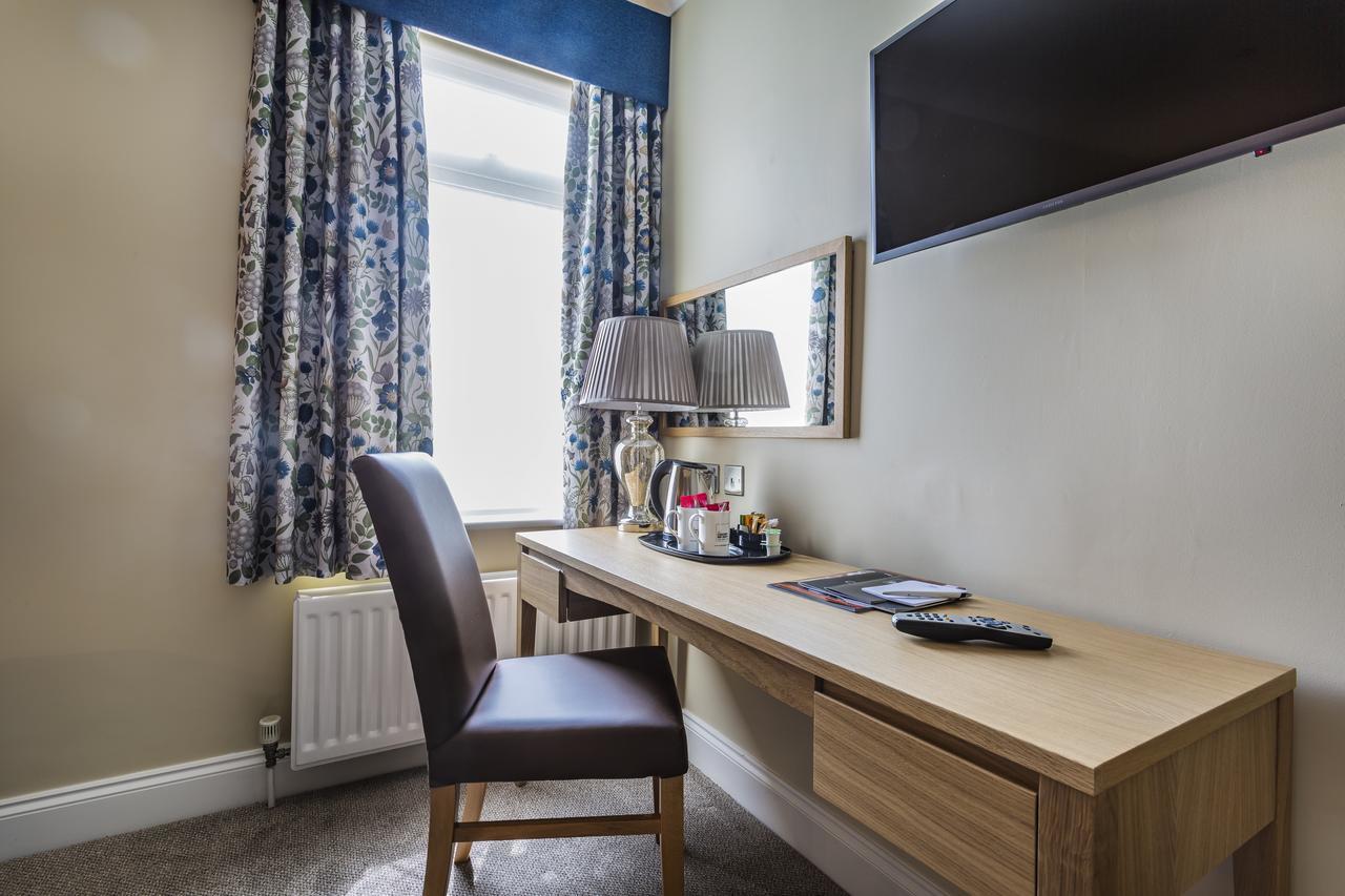 The Golden Lion Hotel, St Ives, Cambridgeshire St Ives  Extérieur photo
