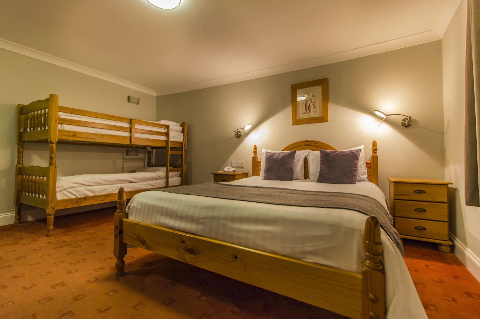 The Golden Lion Hotel, St Ives, Cambridgeshire St Ives  Extérieur photo