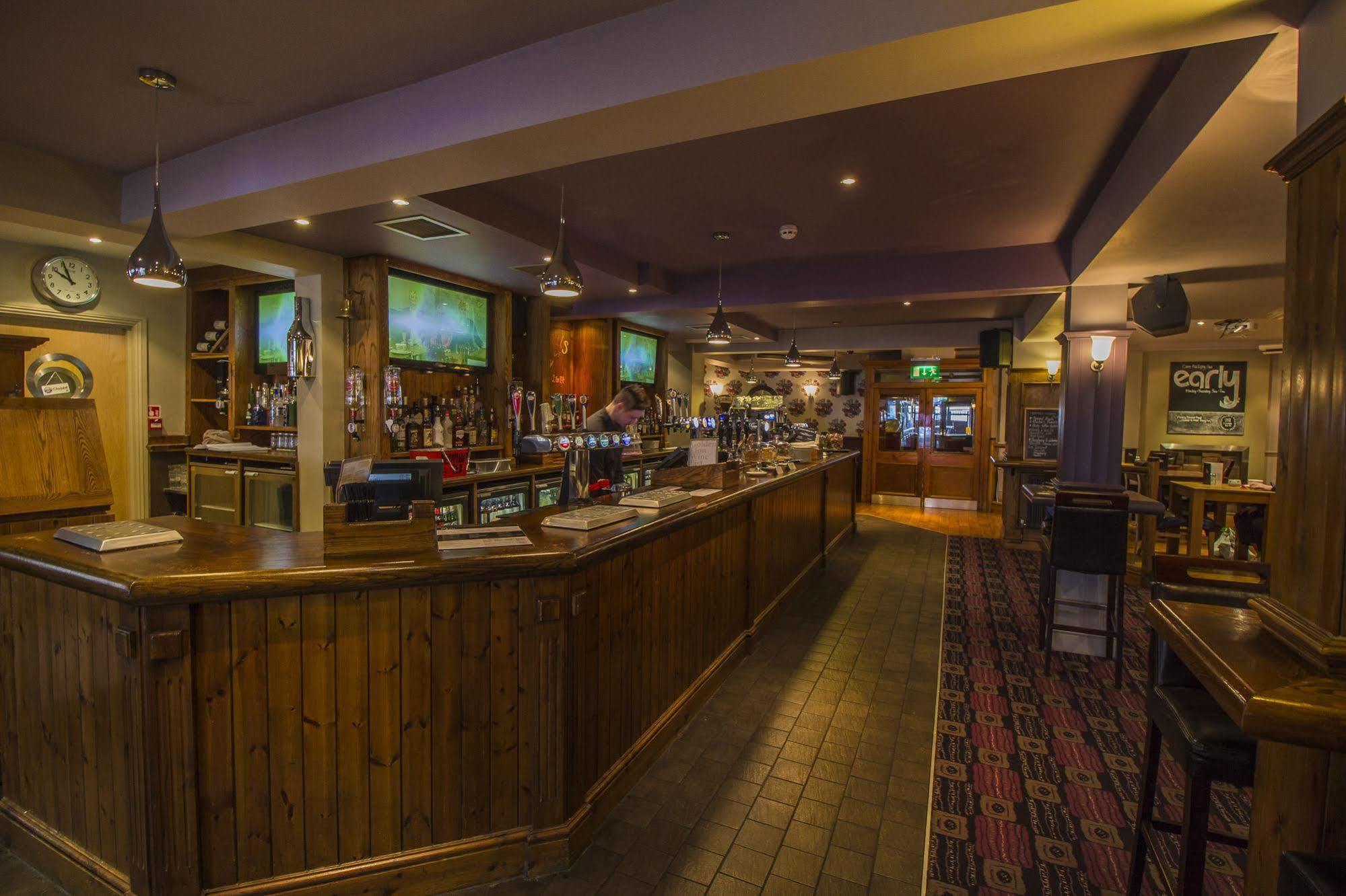The Golden Lion Hotel, St Ives, Cambridgeshire St Ives  Extérieur photo