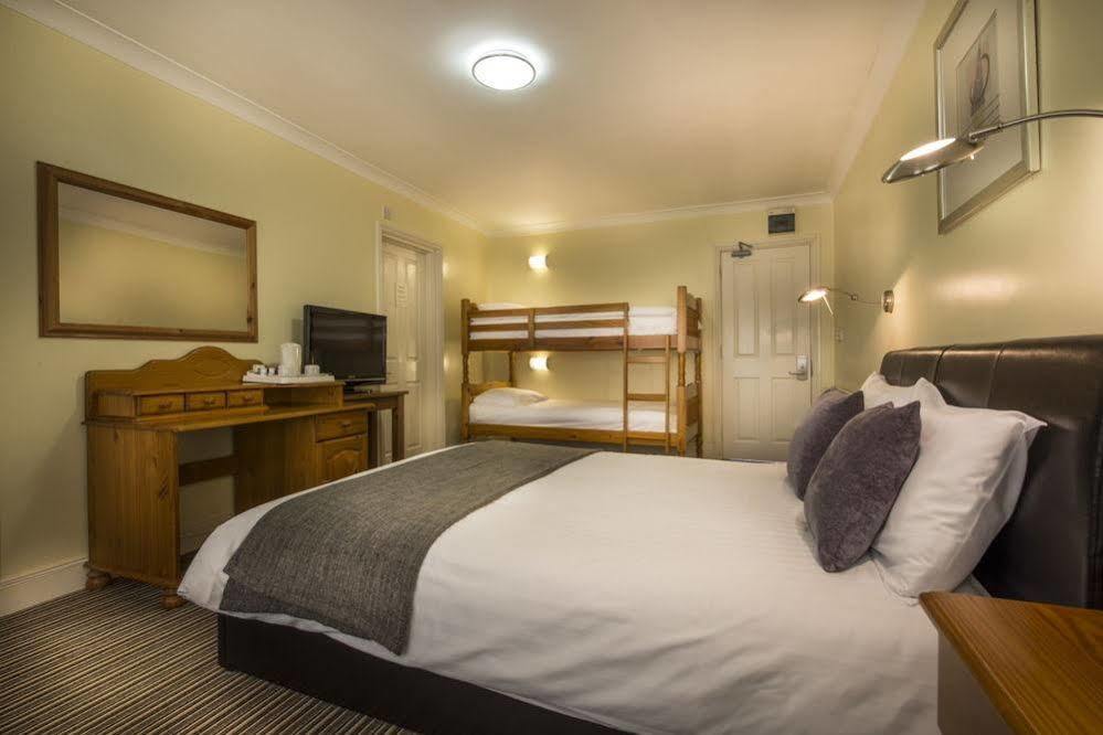 The Golden Lion Hotel, St Ives, Cambridgeshire St Ives  Extérieur photo