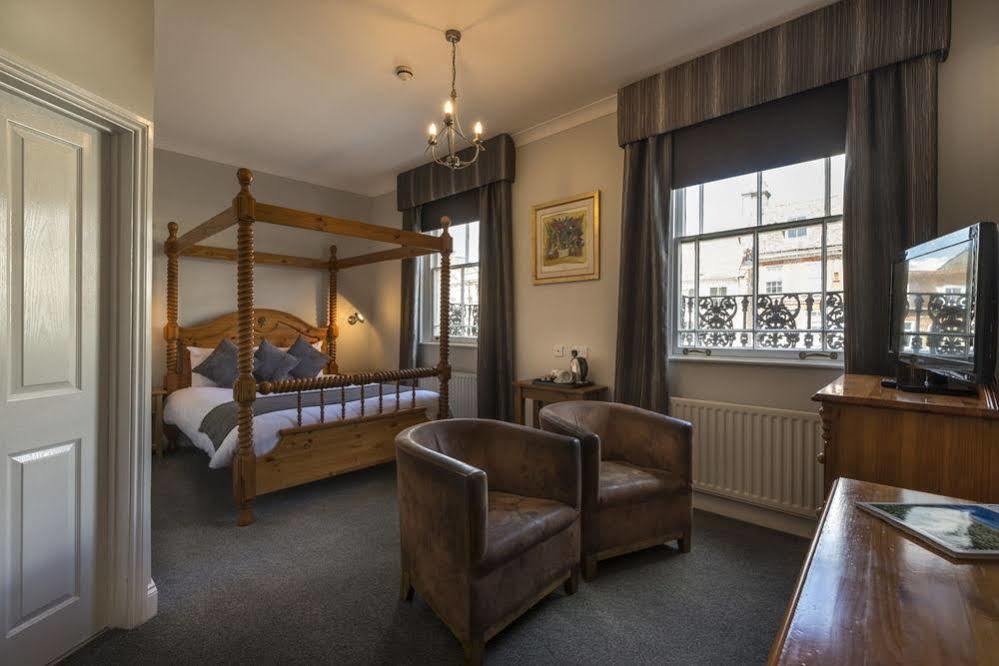 The Golden Lion Hotel, St Ives, Cambridgeshire St Ives  Extérieur photo