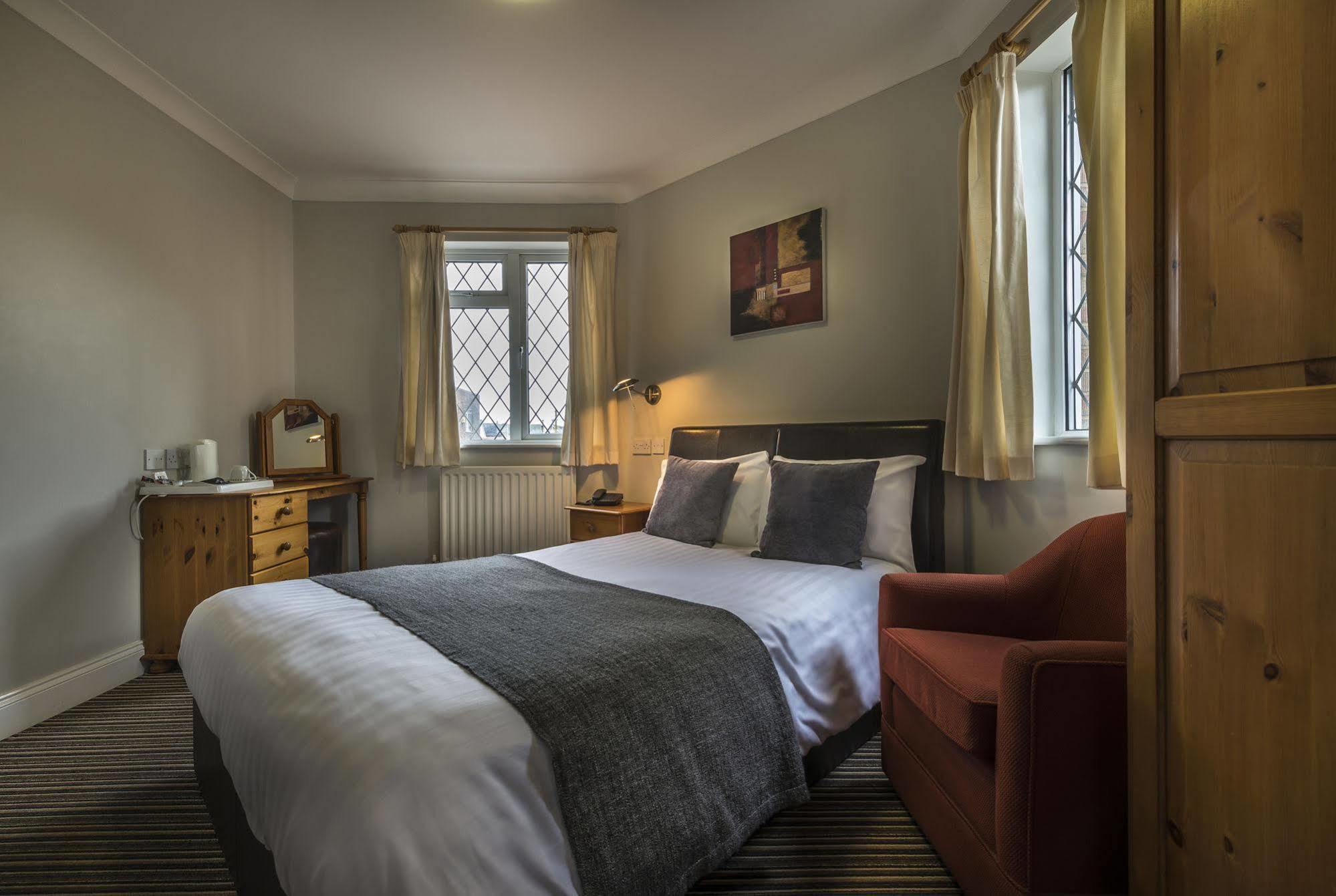 The Golden Lion Hotel, St Ives, Cambridgeshire St Ives  Extérieur photo