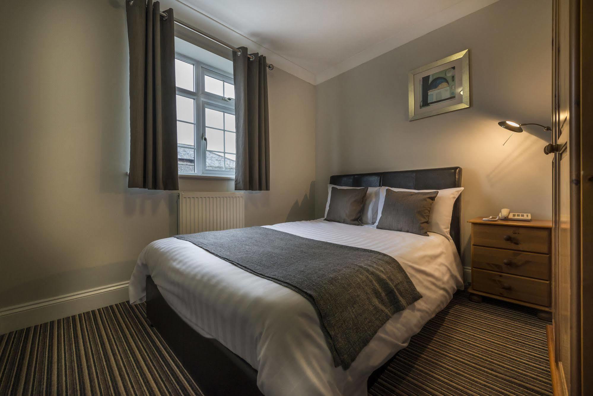 The Golden Lion Hotel, St Ives, Cambridgeshire St Ives  Extérieur photo